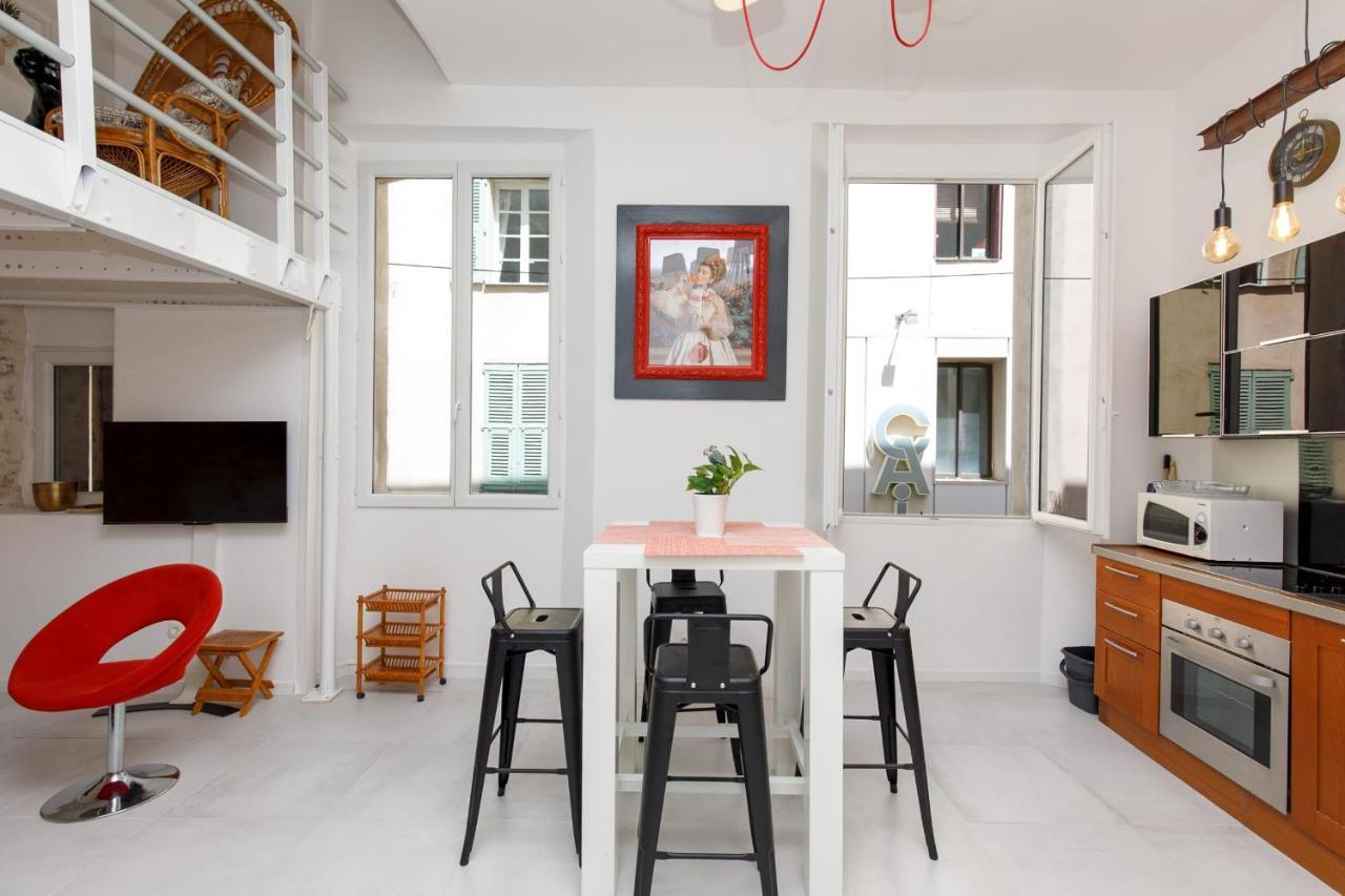 Superb Air-Conditioned Loft In The Heart Of Viel Antibes Lägenhet Exteriör bild